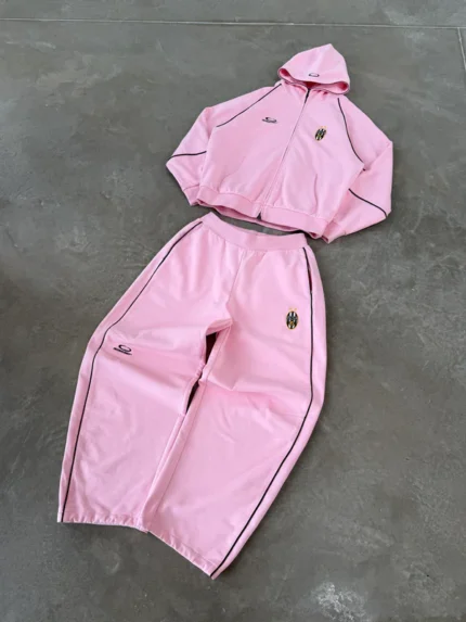 Ultra Light Juve Joggers in Pink
